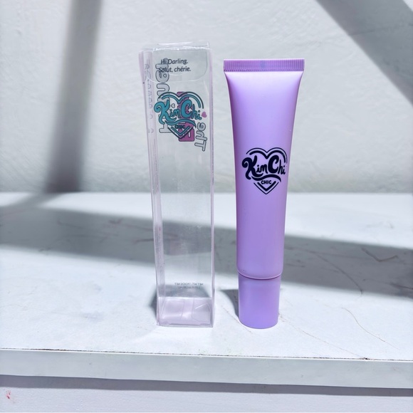 💜 KimChi Chic — The Effin’ Primer (01 Effin Smooth Matte) - Picture 2 of 6